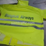 ชุดคลุมฝนสะท้อนแสง Bangkok Airways