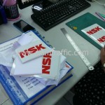 สติ๊กเกอร์ "NSK" ขนาด 8 x 12 เซนติเมตร จำนวน 200 แผ่น