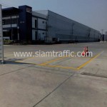 ตีเส้นจราจร WHA Mega Logistic Center บางพลี