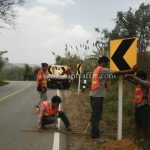 ป้ายจราจรทางหลวง ในทางหลวงหมายเลข 1349 ตอน สะเมิง - วัดจันทร์ ระหว่าง กม. 11+000 - กม. 17+000 ปริมาณงาน 43 แห่ง (262.800 ตารางเมตร)