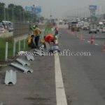 จ้างเหมาผลิตพร้อมติดตั้ง guard rails บนทางหลวงพิเศษหมายเลข 7 ปริมาณ 316 เมตร