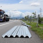 งานจ้างเหมาทำการติดตั้งราวกันอันตราย (W-BEAM GUARDRAIL) ตามแบบแขวงทางหลวงพิเศษระหว่างเมือง ทางหลวงพิเศษหมายเลข 7 ตอน บางปะกง - หนองรี ระหว่าง กม.60+200 - กม.63+800 LT.,RT.(เป็นช่วงๆ) ปริมาณงานรวม 1,572.00 เมตร