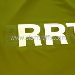 เสื้อสะท้อนแสง ปตท. รีดข้อความสะท้อนแสง "RRT"