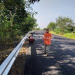 ราวเหล็กกั้นถนน ติดตั้งบนทางหลวงหมายเลข 2159 และ 2179