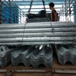 ราวเหล็กกั้นถนน ปลายทาง ต.บางเดื่อ อ.เมืองปทุมธานี จ.ปทุมธานี