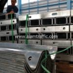 ราวเหล็กกั้นถนน ส่งไปยังอำเภอห้วยยอด จังหวัดตรัง