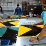 ป้ายเตือนจราจร ขนาด 60 x 75 ซม. ส่งไปยังอำเภอห้วยยอด จังหวัดตรัง จำนวน 76 แผ่น