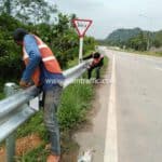 ราวกันอันตราย ติดตั้งบนทางหลวงหมายเลข 4