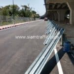 guard rail ติดตั้งที่เขตสายทางบางพลี-สุขสวัสดิ์ บริเวณทางเชื่อมถนนวัดบางหัวเสือ – บริเวณทางเชื่อมถนนซอยโรงเหล็ก