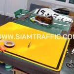 ป้ายเตือน ต.57 หรือป้ายคนจูงเด็ก ขนาด 120 x 120 เซนติเมตร