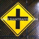 ป้ายเตือน ต.11 ป้ายเตือนสี่แยก ขนาด 60 x 60 ซม.