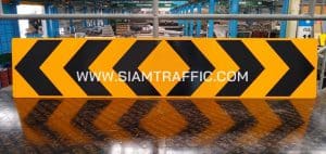 ป้ายเตือนต่าง ๆ และป้ายจำกัดความเร็ว ติดสติกเกอร์สะท้อนแสง