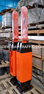 ไม้กั้นรถยนต์ แบบธรรมดา สีส้ม ยาว 5 เมตร และป้ายหยุด พร้อมลูกศร