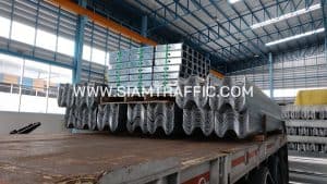 ราวเหล็กลูกฟูก สำหรับติดตั้งที่ทางหลวงหมายเลข 4 สระพัง-เขาวัง