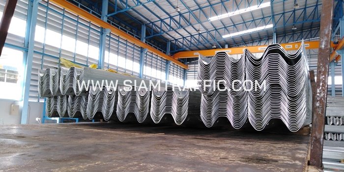 ราวกันอันตราย กรมทางหลวง แขวงทางหลวงอุตรดิตถ์ที่ 2 น้ำปาด-ปากนาย