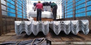 ราวกั้นอันตราย ปลายทางอำเภอเมืองปทุมธานี จังหวัดปทุมธานี