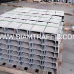 เหล็กรางซี สำหรับติดตั้งการ์ดเรล จำนวน 780 ตัว ส่งไปที่อำเภองาว จังหวัดแพร่